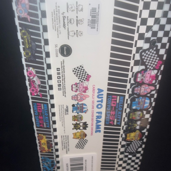 Auto Frame with Sanrio Racing Theme - Picture 3 of 4